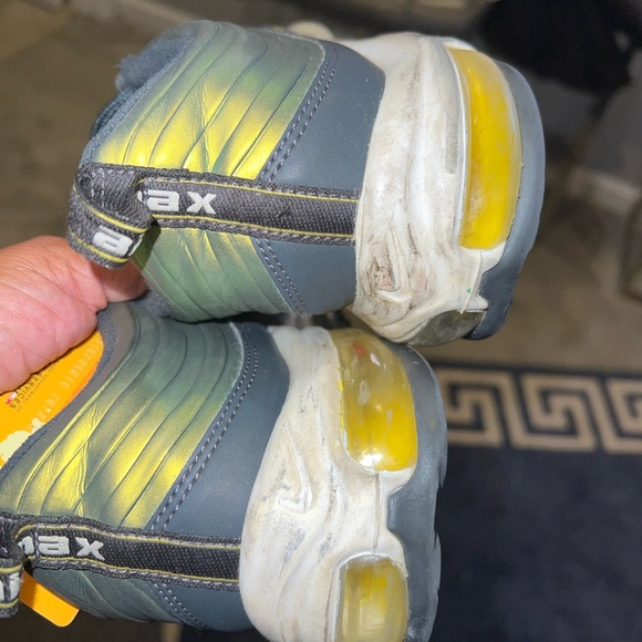 Air Nikes good condition - Picture 2 of 7